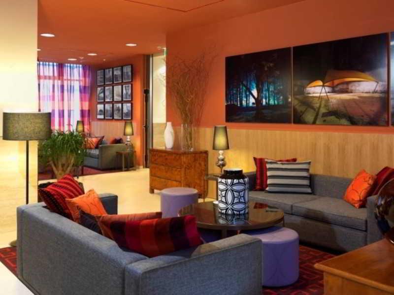 Adina Apartment Hotel Berlin Checkpoint Charlie Berlim Exterior foto